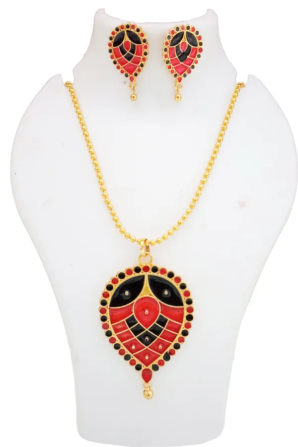 Assamese_Traditional_Red_Black_Dugdugi_Jewellery_Set_For_Women